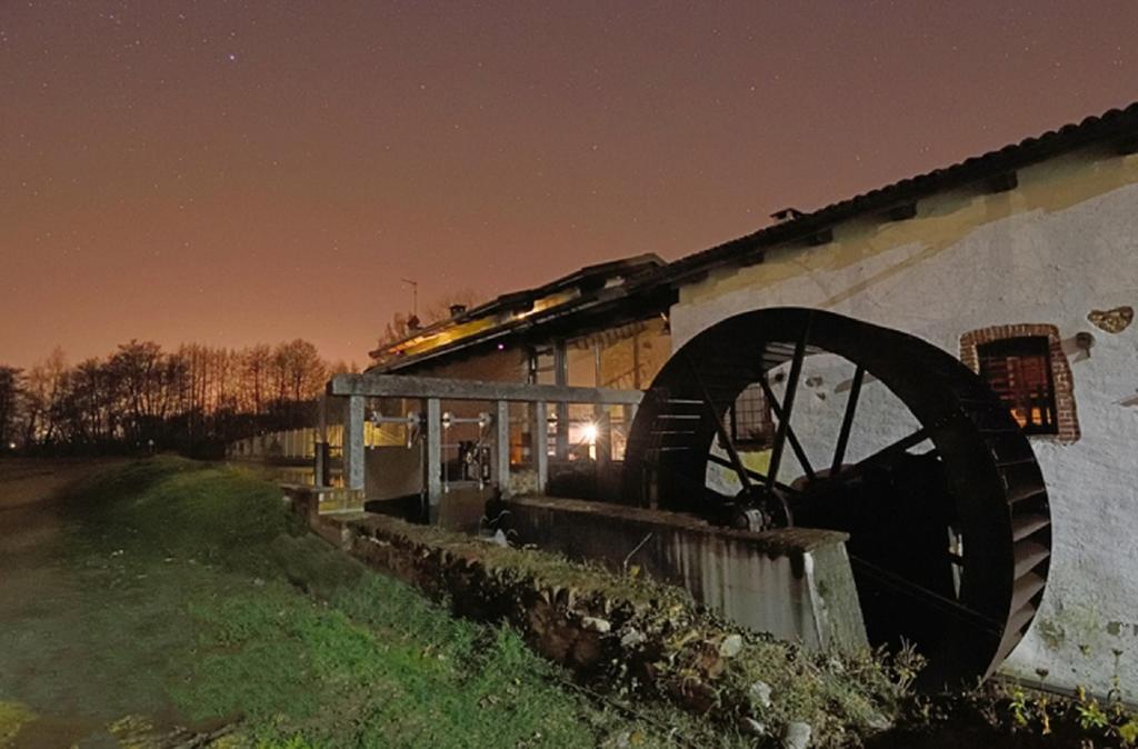Hostal Il Vecchio Mulino Di Bairo Exterior foto